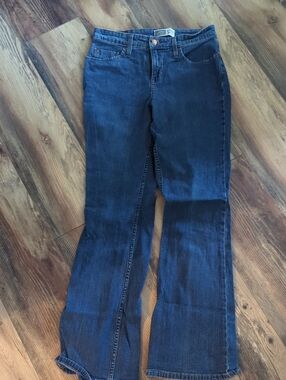 Levi Signature Women's Dark Blue Bootcut Jeans